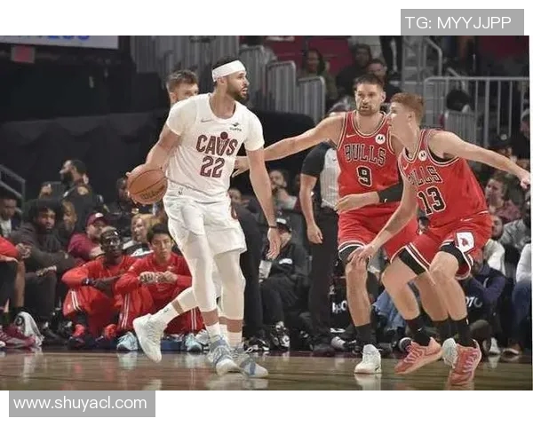 2015年NBA季后赛骑士与公牛第四场精彩对决高清回顾与分析